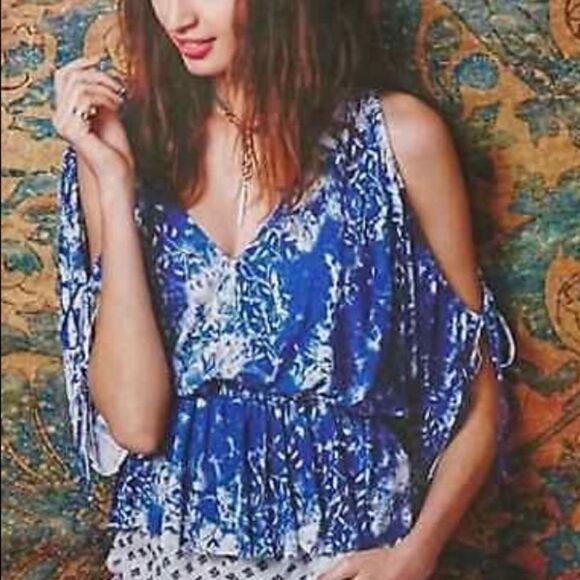 Free People Abracadabra Cold Shoulder Floral V-Neck Top Indigo Combo - Size: S - Picture 9 of 16